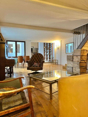 Étonnante Maison au Style Unique à Bruxelles!